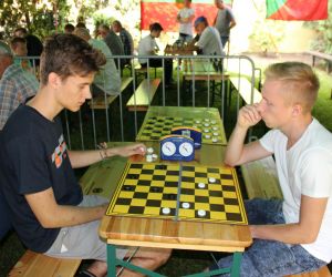 Turniej szachowo-warcabowy (7)