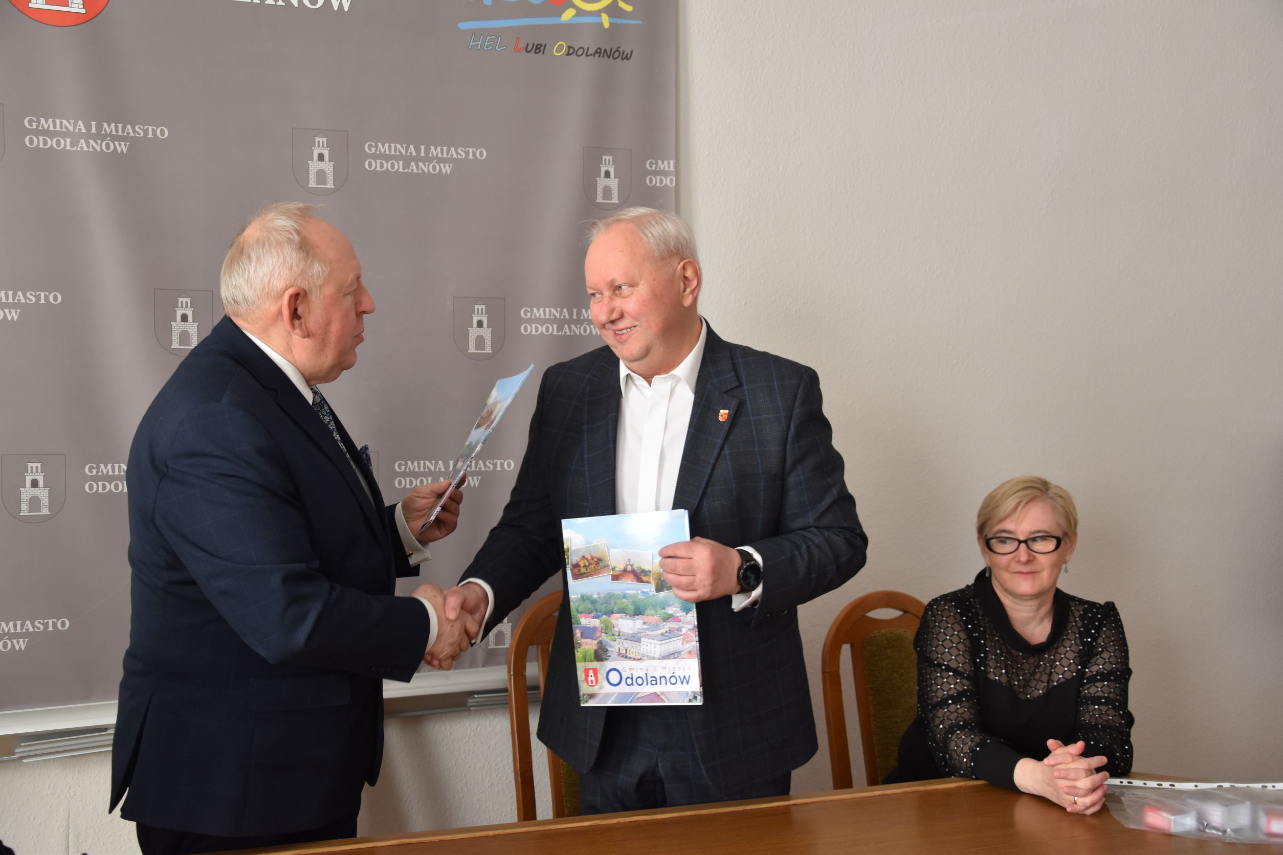 Podpisano porozumienie z Gminą Ostrów Wlkp w sprawie przebudowy ul. Leśnej w Wierzbnie
