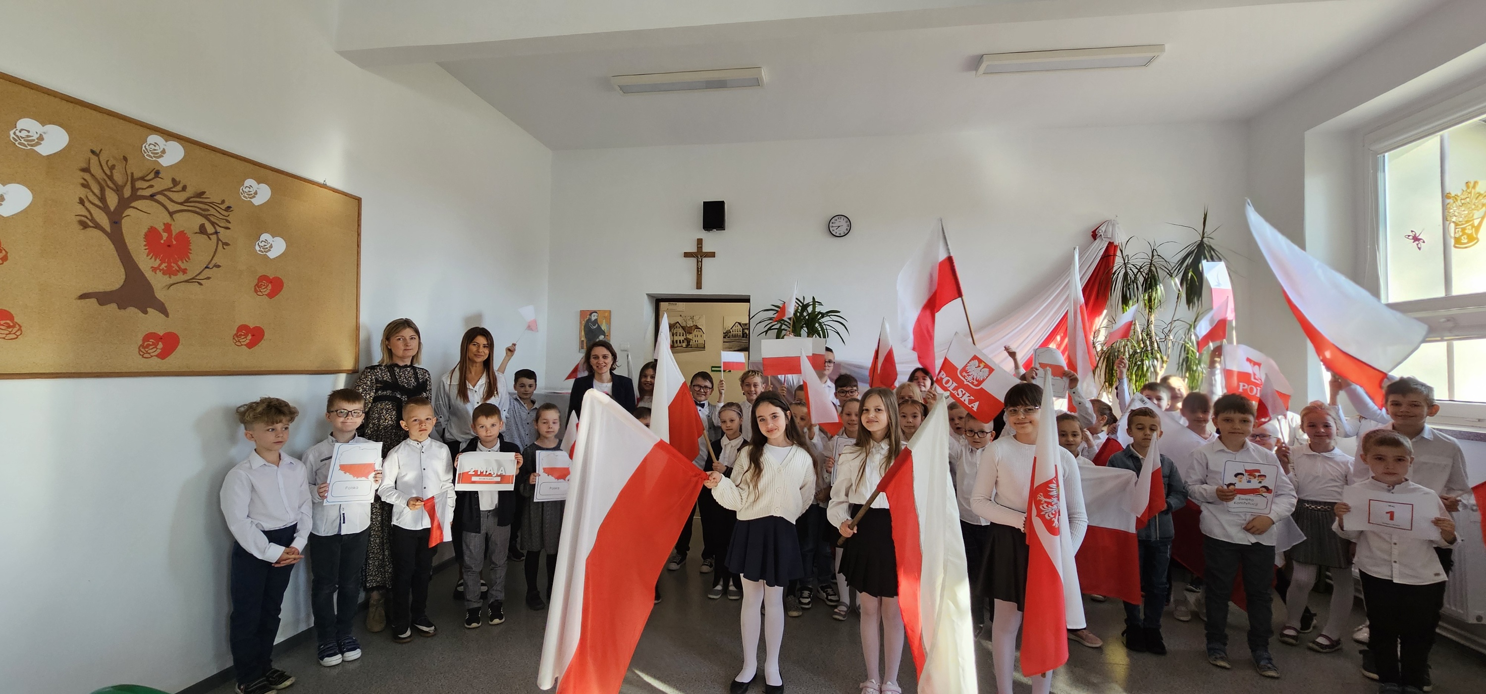 Dzieci w szkołach podstawowych na terenie Gminy i Miasta Odolanów pamiętają o Konstytucji 3 Maja