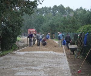 Przebudowa drogi we wsi Huta - Harych