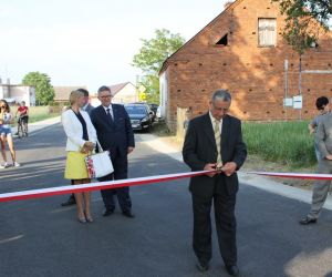 Otwarcie wyremontowanych odcinków dróg w Hucie