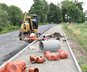 Prace przy ścieżce Raczyce-Uciechów