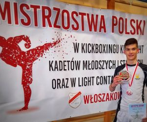 Zawodnicy Center-team Odolanów z workiem medali