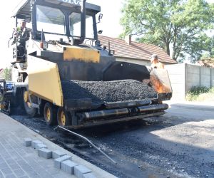 Nowa nawierzchnia na ulicy Raszkowskiej w Odolanowie staje się faktem!