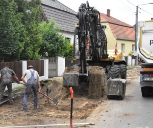 Przebudowa ul. Franciszka Sójki to kolejna z dużych inwestycji drogowych jakie prowadzone są w tym roku na terenie Gminy i...