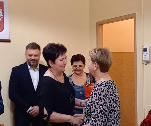 Pani Krystyna Czerwińska - pracownik socjalny po 45 latach pracy odeszła na emeryturę