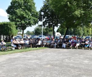„Lato z Seniorem„ pod takim tytułem odbyło się 31 lipca br.pierwszy raz w tym roku spotkanie odolanowskich seniorów...
