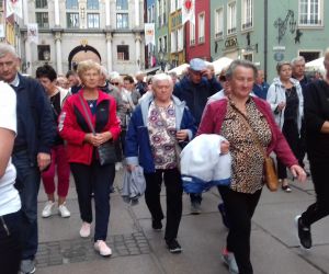 Odolanowscy seniorzy zrzeszeni w Kole Polskiego Związku Emerytów, Rencistów i Inwalidów w liczbie 80 osób spędzili dziesięć...