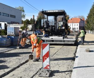 Trwa jedna z największych inwestycji drogowych na terenie Gminy Odolanów w 2021 roku, czyli przebudowa ul. Franciszka Sójki.