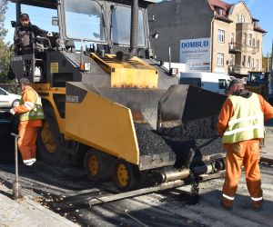 Trwa jedna z największych inwestycji drogowych na terenie Gminy Odolanów w 2021 roku, czyli przebudowa ul. Franciszka Sójki.