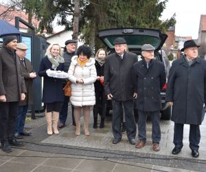 Dzisiejszego dnia (01.12.2021) miało miejsce oficjalne otwarcie nowo wyremontowanej ulicy Franciszka Sójki w Odolanowie