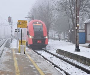 Dziś przed południem nowoczesny pociąg Kolei Wielkopolskich dotarł do Odolanowa z gronem znakomitych gości na pokładzie