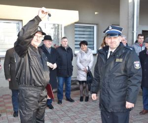 W ubiegły piątek odbyło się kolejne w ostatnich miesiącach przekazanie samochodu strażackiego między jednostkami OSP z...