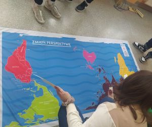 Gra zaprojektowana przez Polską Akcję Humanitarną nawiązuje do Celów Zrównoważonego Rozwoju, które wyznaczone zostały przez...