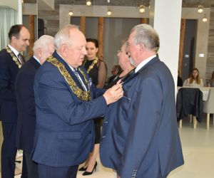 ”. Tegoroczni jubilaci spotkali się by wspólnie celebrować to niezwykłe wydarzenie, jakim jest 50 i 60 lat życia spędzonych...