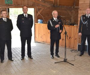 Celem spotkania było wręczenie decyzji przyznających świadczenia ratownicze w uznaniu szczególnej postawy obywatelskiej...