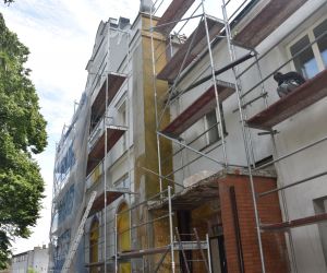 Trwa termomodernizacja budynków Zespołu Szkół Ogólnokształcących w Odolanowie realizowana w ramach partnerskiego projektu...