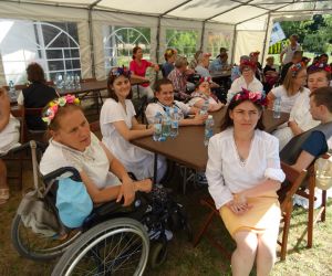 W dniu 20 lipca 2022 roku w środowe słoneczne przedpołudnie w ogrodzie Gminno – Miejskiego Centrum Pomocy „Wiara – Nadzieja...