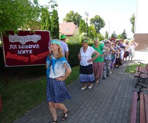W dniu 20 lipca 2022 roku w środowe słoneczne przedpołudnie w ogrodzie Gminno – Miejskiego Centrum Pomocy „Wiara – Nadzieja...
