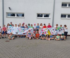 266 dzieci, 24 opiekunów aktywnie uczestniczyło w zorganizowanym przez Urząd Gminy i Miasta w Odolanowie wypoczynku letnim,...