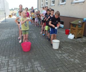 266 dzieci, 24 opiekunów aktywnie uczestniczyło w zorganizowanym przez Urząd Gminy i Miasta w Odolanowie wypoczynku letnim,...