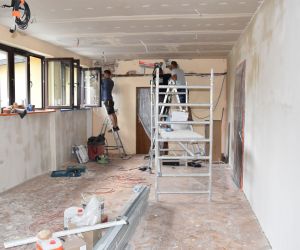 Trwają prace remontowe w Odolanowskim Domu Kultury oraz w Zespole Szkół przy Alei Jana Pawła II