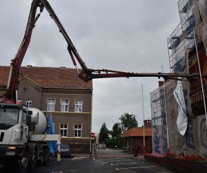 Trwają intensywne prace w ramach zadania „Przebudowa, rozbudowa i nadbudowa oraz zmiana sposobu użytkowania pomieszczeń...