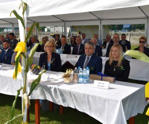 Niedzielne słoneczne popołudnie w Gminie Odolanów upłynęło pod znakiem Dożynek Gminno-Parafialnych, których gospodarzem w...