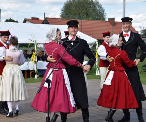 Niedzielne słoneczne popołudnie w Gminie Odolanów upłynęło pod znakiem Dożynek Gminno-Parafialnych, których gospodarzem w...