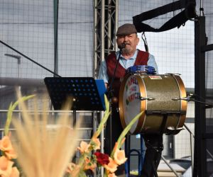 Niedzielne słoneczne popołudnie w Gminie Odolanów upłynęło pod znakiem Dożynek Gminno-Parafialnych, których gospodarzem w...