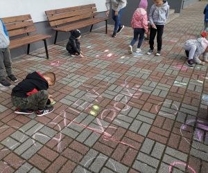 Dnia 15.09 w grupach przedszkolnych obchodzono „Dzień Kropki”. Dzień ten powszechnie jest znany jako dzień kreatywności i...