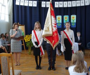 W piątek 7 października br. w ramach wizytacji, naszą szkołę odwiedził ksiądz biskup Łukasz Buzun wraz z proboszczem...