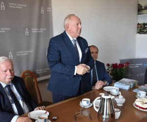Nagrody dla nauczycieli za trok szkolny 2021/2022