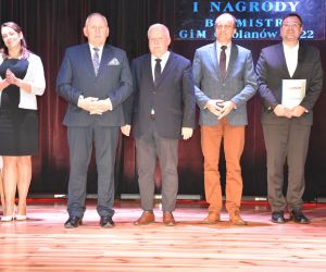 W poniedziałkowe popołudnie 71 uczniów zamieszkałych na terenie Gminy i Miasta Odolanów otrzymało Stypendia i Nagrody...
