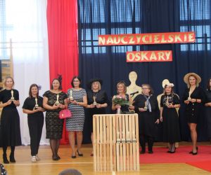 . Z okazji Dnia Edukacji Narodowej Samorząd Uczniowski na wzór Amerykańskiej Akademii Filmowej wręczył Nauczycielskie Oskary