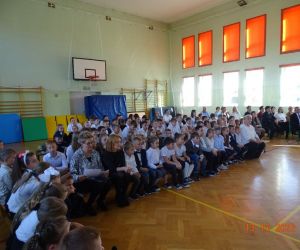 W piątek, 13 października br. w Szkole Podstawowej w Raczycach odbyła się uroczystość z okazji Dnia Edukacji Narodowej