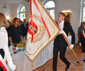Grono pedagogiczne oraz uczniowie wrócili już do zajęć w budynku przy ul. Krotoszyńskiej, a w dniu wczorajszym miało...