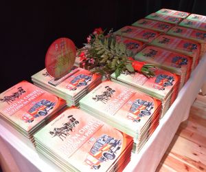 W sali koncertowej Odolanowskiego Domu Kultury odbyła się gala Promocyjna Książki-Albumu ,,Bogu na Chwałę, Ludziom na...