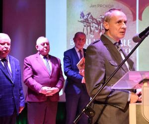 W sali koncertowej Odolanowskiego Domu Kultury odbyła się gala Promocyjna Książki-Albumu ,,Bogu na Chwałę, Ludziom na...