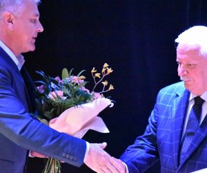 W sali koncertowej Odolanowskiego Domu Kultury odbyła się gala Promocyjna Książki-Albumu ,,Bogu na Chwałę, Ludziom na...