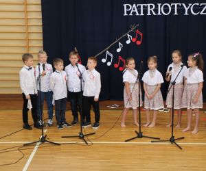 W Gminnym Konkursie Piosenki i Pieśni Patriotycznej wzięło udział 50 uczestników