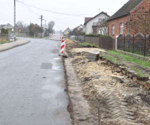 Zadanie jest realizowane przez Powiatowy Zarząd Dróg w Ostrowie Wielkopolskim