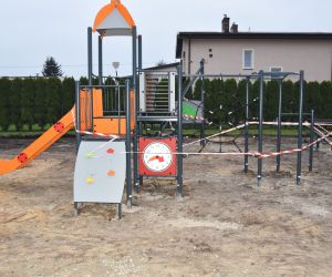 Nowe place zabaw na terenie gminy i miasta