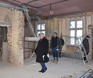 Ratusz w trakcie przebudowy