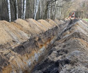 trwa budowa systemu odprowadzającego wody opadowe z terenów przemysłowych