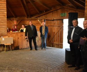 Strażackie spotkanie w wigwamie