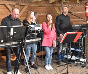 Strażackie spotkanie w wigwamie