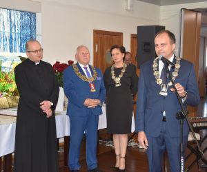 Dokładnie 33 pary małżeńskie z terenu Gminy i Miasta Odolanów, które w 2022 roku celebrowały 50 i 60 lat wspólnego życia...
