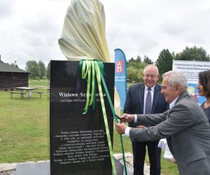 Odsłonięto popiersie Wisławy Szymborskiej