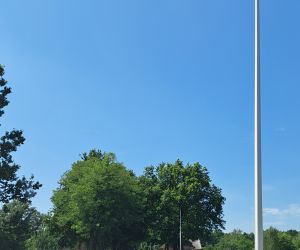 W Nadstawkach na odcinki 600 metrów wybudowano 11 nowych słupów oświetlenia ulicznego